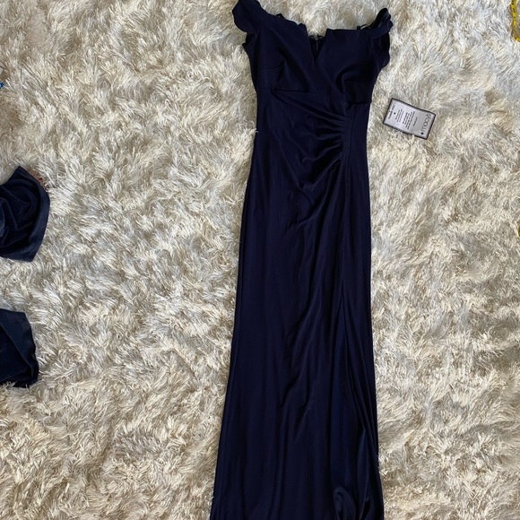 Xscape Dress - Picture 2 of 6